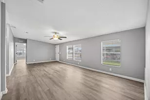 3225 Columbrina Cir, Port Saint Lucie, FL 34952 - Photo 6