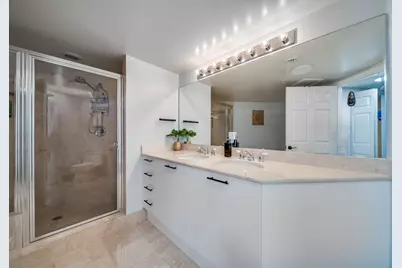 2011 N Ocean Boulevard #302, Fort Lauderdale, FL 33305 - Photo 18