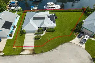 122 Queen Frederika Ct, Hutchinson Island, FL 34949 - Photo 60
