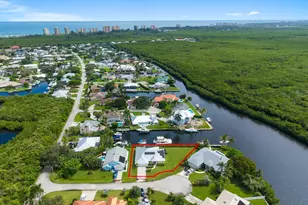 122 Queen Frederika Ct, Hutchinson Island, FL 34949 - Photo 50