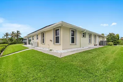 122 Queen Frederika Court, Hutchinson Island, FL 34949 - Photo 42