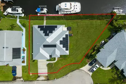 122 Queen Frederika Court, Hutchinson Island, FL 34949 - Photo 64