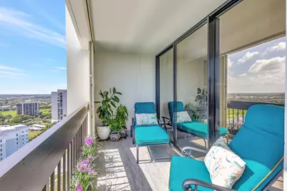 2000 Presidential Way #PH5, West Palm Beach, FL 33401 - Photo 26