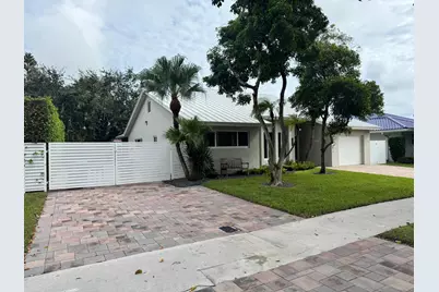 355 SE 7th Street, Dania Beach, FL 33004 - Photo 2