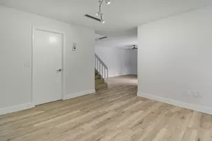 825 Center St, Jupiter, FL 33458 - Photo 24