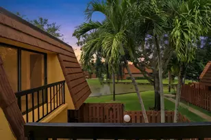 825 Center St, Jupiter, FL 33458 - Photo 2