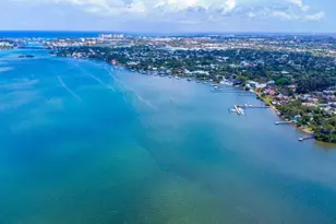 825 Center St, Jupiter, FL 33458 - Photo 100