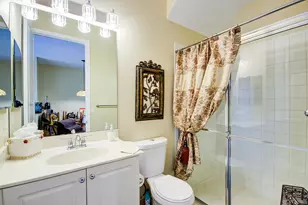 7401 Sarentino Ln, Boynton Beach, FL 33437 - Photo 10
