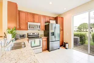 7401 Sarentino Ln, Boynton Beach, FL 33437 - Photo 6