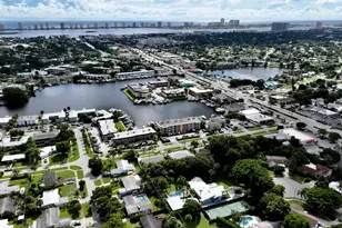 315 Northlake Dr, North Palm Beach, FL 33408 - Photo 28
