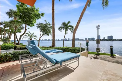 2650 Lake Shore Drive #805, Riviera Beach, FL 33404 - Photo 18