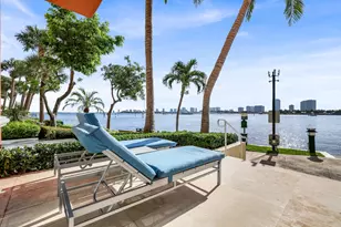 2650 Lake Shore Dr, Riviera Beach, FL 33404 - Photo 18
