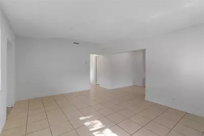 2001 NW 14th Avenue, Fort Lauderdale, FL 33311 - Photo 10