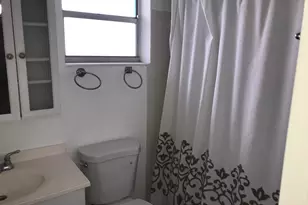 2102 NE 1st Way, Boynton Beach, FL 33435 - Photo 6