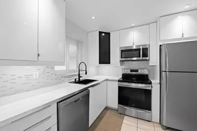 5300 Washington Street #K330, Hollywood, FL 33021 - Photo 2