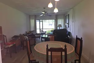 2041 W Woolbright Rd, Boynton Beach, FL 33426 - Photo 4