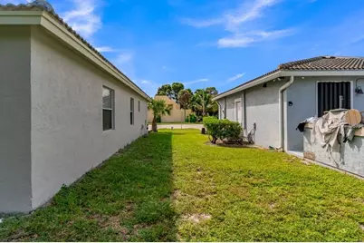 1790 NW 56th Avenue, Lauderhill, FL 33313 - Photo 34