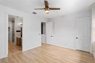 2243 NE 9th Avenue, Wilton Manors, FL 33305 - Photo 16
