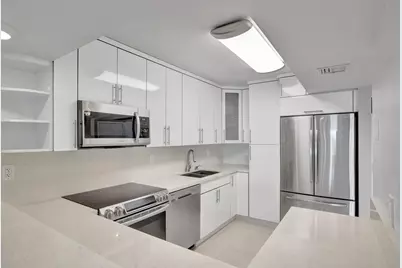 3701 N Country Club Drive #907, Aventura, FL 33180 - Photo 12