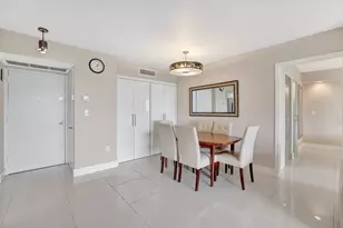 3701 N Country Club Dr, Aventura, FL 33180 - Photo 8