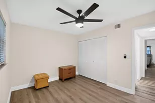 2121 W Woolbright Rd, Boynton Beach, FL 33426 - Photo 18