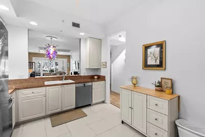 9 Harbour Isle Drive E #102, Fort Pierce, FL 34949 - Photo 8