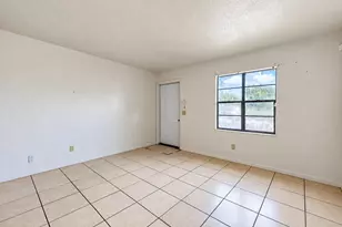 819 King Orange Dr, Fort Pierce, FL 34982 - Photo 2