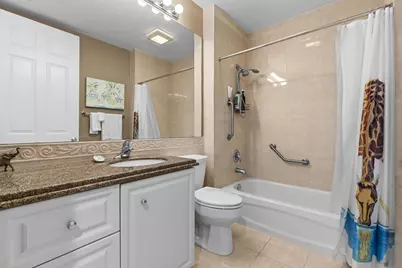 9 Harbour Isle Drive E #102, Fort Pierce, FL 34949 - Photo 26