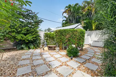 415 Colonial Road, West Palm Beach, FL 33405 - Photo 50