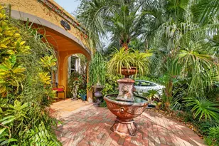 415 Colonial Rd, West Palm Beach, FL 33405 - Photo 12