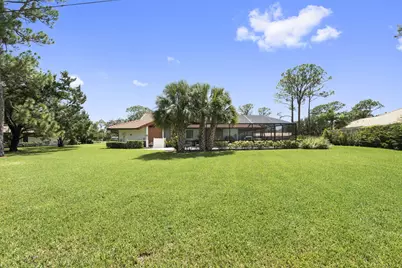 9457 Meadowood Drive, Fort Pierce, FL 34951 - Photo 38