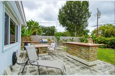 1905 N 45th Avenue, Hollywood, FL 33021 - Photo 16