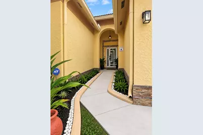 2465 Kimmie Drive, Hollywood, FL 33026 - Photo 4