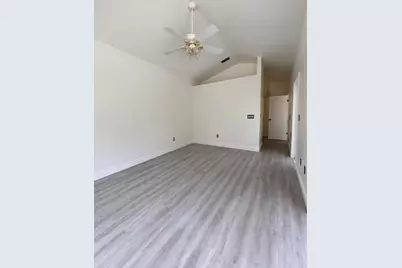 2465 Kimmie Drive, Hollywood, FL 33026 - Photo 12