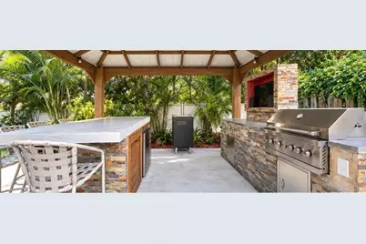 2465 Kimmie Drive, Hollywood, FL 33026 - Photo 32