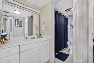 3625 N Country Club Drive #1807, Aventura, FL 33180 - Photo 18