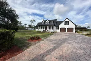 16155 67th Ct N, The Acreage, FL 33470 - Photo 2