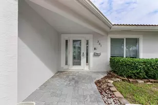 361 SE 9th Ct, Pompano Beach, FL 33060 - Photo 4