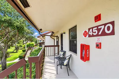 4570 Lucerne Lakes Boulevard E #203, Lake Worth, FL 33467 - Photo 6