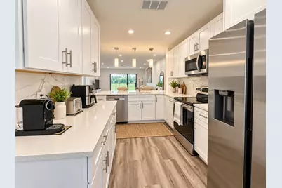 30 Southport Lane #D, Boynton Beach, FL 33436 - Photo 4