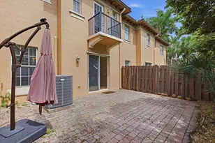 8706 Blaze Ct, Davie, FL 33328 - Photo 30