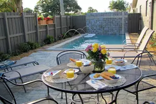 2225 NE 14th Ave, Wilton Manors, FL 33305 - Photo 1