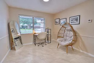 1210 SW 26th Ave, Boynton Beach, FL 33426 - Photo 6