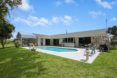 1210 SW 26th Avenue, Boynton Beach, FL 33426 - Photo 1