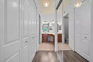 3500 Oaks Clubhouse Dr, Pompano Beach, FL 33069 - Photo 14