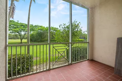 3500 Oaks Clubhouse Drive #Apt 109, Pompano Beach, FL 33069 - Photo 1