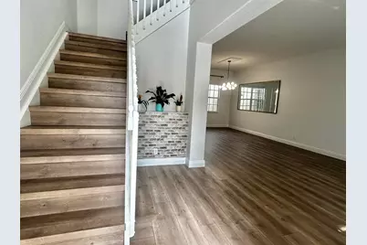 2401 NW 7th Street, Boynton Beach, FL 33426 - Photo 8