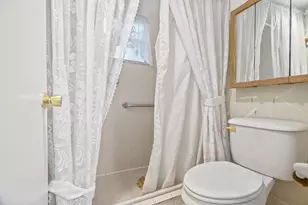 3210 Holiday Springs Blvd, Margate, FL 33063 - Photo 22
