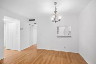 3210 Holiday Springs Blvd, Margate, FL 33063 - Photo 8