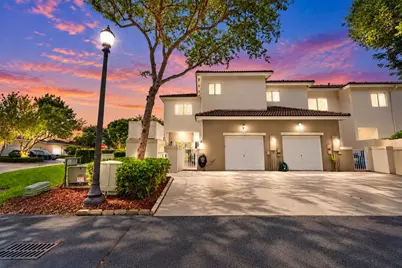 2390 SE 17th Terrace, Homestead, FL 33035 - Photo 2